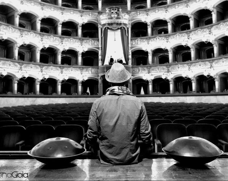 L’intervista: Marco Selvaggio e il mondo sognante dell’hang