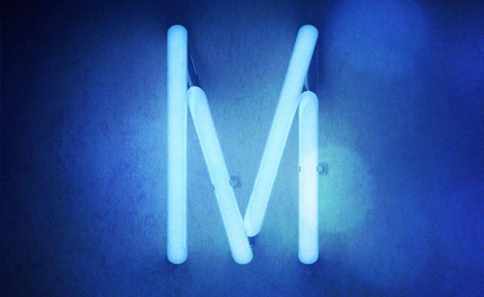 La recensione: "Geküsst", Microlux #TraKs