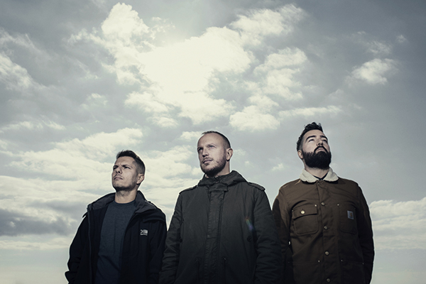 La recensione: "Propaganda", Youarehere #TraKs