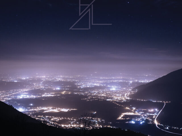 Recensione: Bright Lights Apart, “As Everything Falls Apart”
