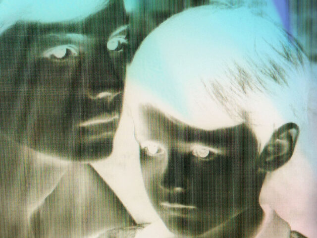 We Are Waves: il 5 febbraio arriva “Promixes”