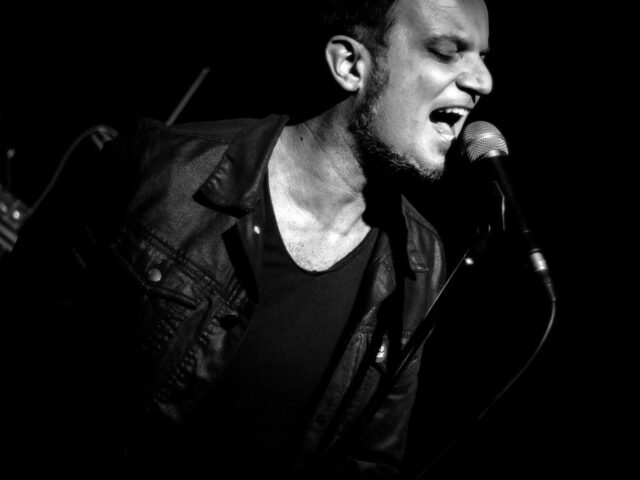 In.Visible: domani il nuovo video in anteprima esclusiva su TRAKS!