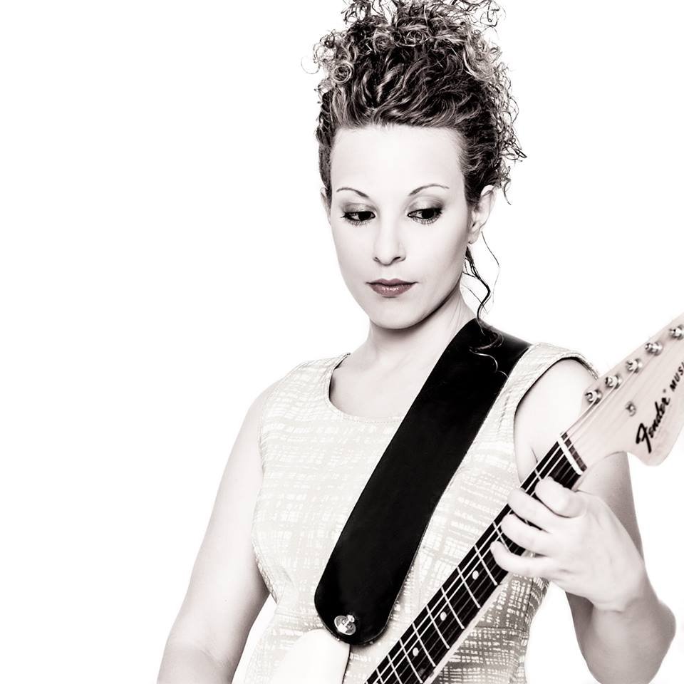 Samuela Schilirò: “Se avessi tempo” è il nuovo video #TRAKOFTHEDAY