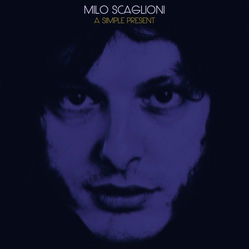Milo Scaglioni, “A Simple present”: la recensione