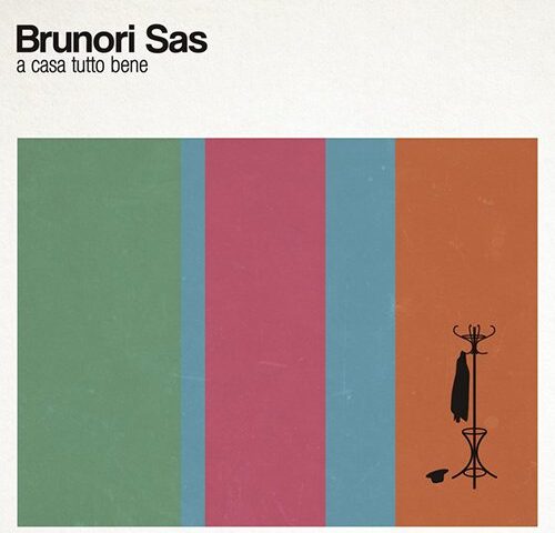 Brunori Sas, “A casa tutto bene”: recensione e streaming