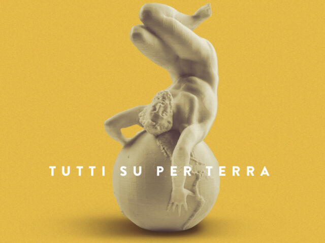 Eugenio in Via di Gioia, “Tutti su per terra”: la recensione