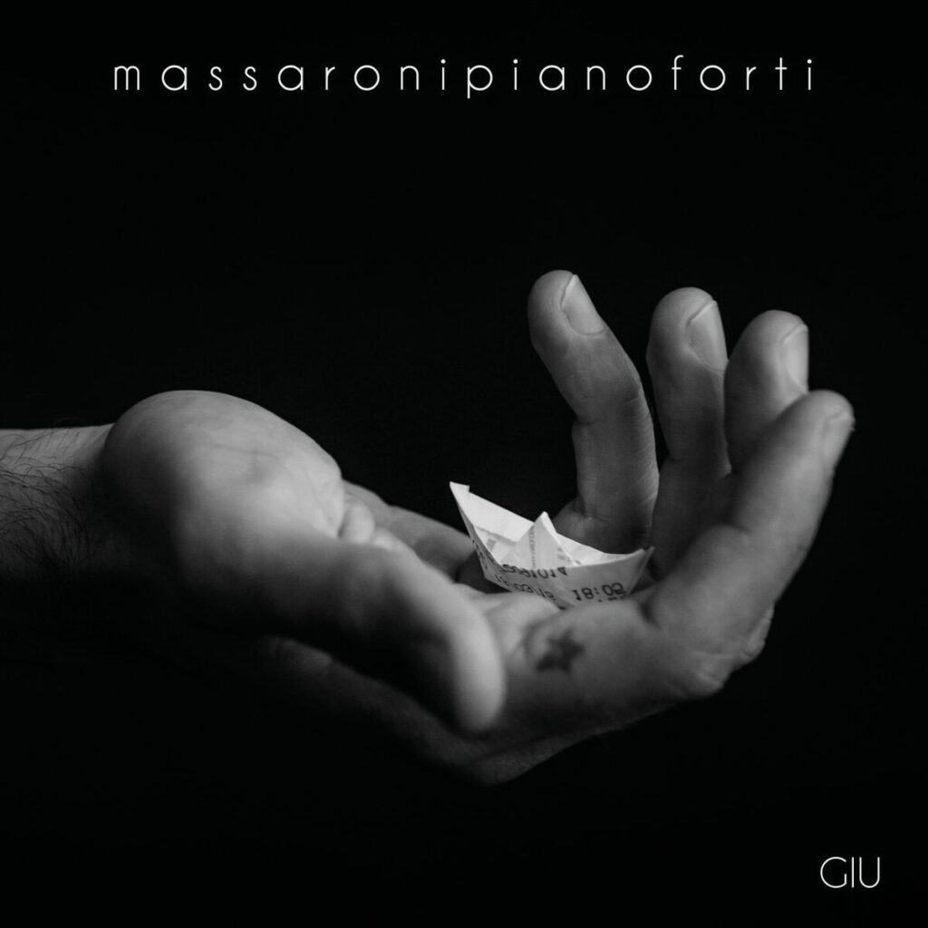 Massaroni Pianoforti, “Giu”: la recensione