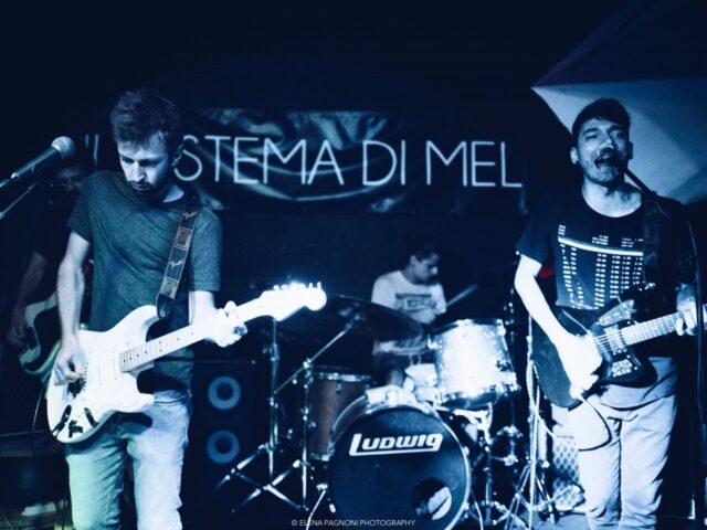 Il sistema di Mel: intervista e recensione