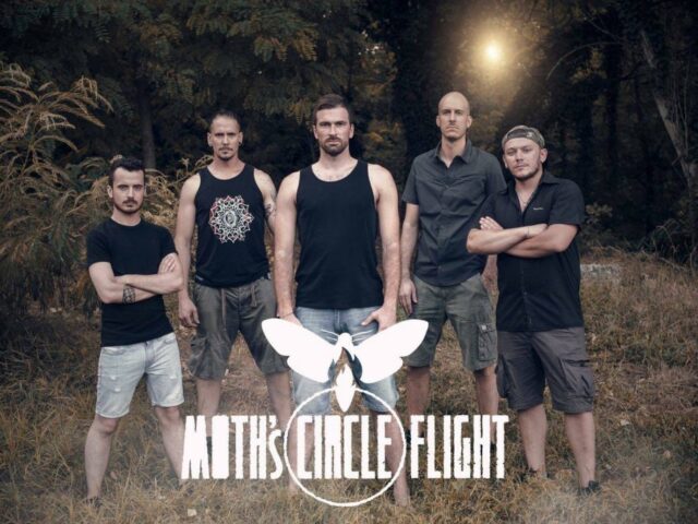 Moth’s Circle Flight: “Raise Your Head” è il nuovo video #TRAKOFTHEDAY