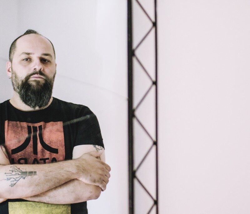 Push Against New Fakes: l’intervista