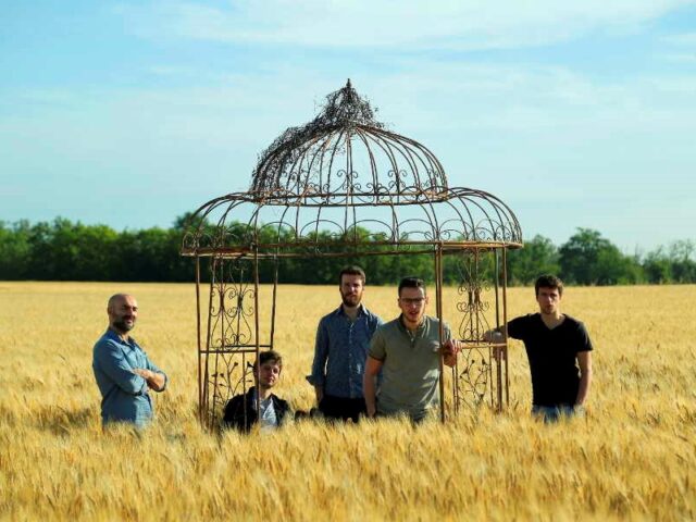 Piccola Orchestra Karasciò: ecco il video di “Luna” #TRAKOFTHEDAY