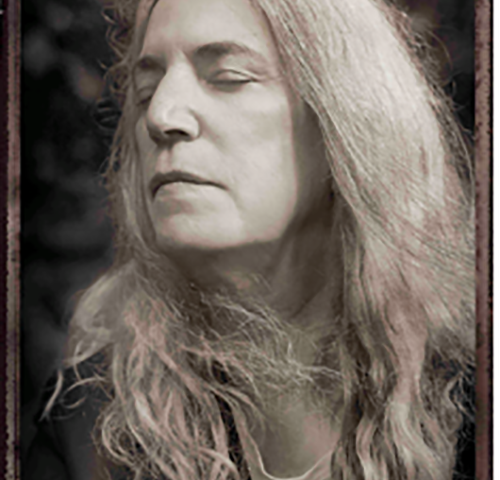 Patti Smith: domenica a Milano in concerto con “Art and Love”