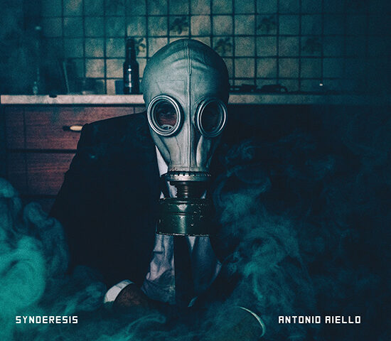 Antonio Aiello, “Synderesis”: la recensione