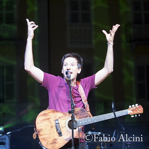 Eugenio in Via di Gioia, Fans Out 2018