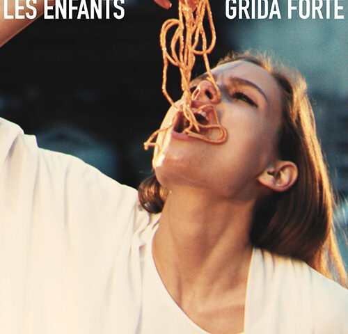 Les Enfants, “Grida forte” è il nuovo video #TRAKOFTHEDAY