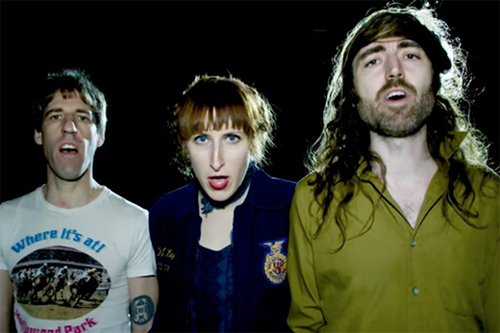 a place to bury strangers