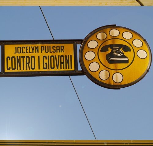 Jocelyn Pulsar, “Contro i giovani”: la recensione