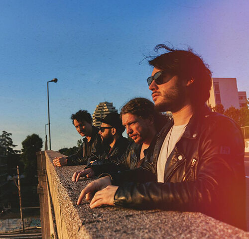 L’intervista: Kaos India, i gin tonic e la Fender