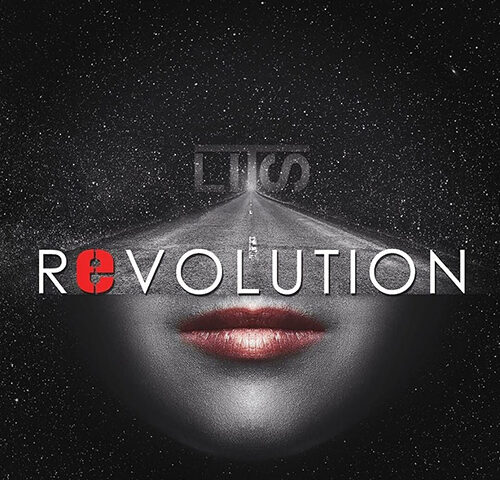 Light in The Sky, “Revolution”: la recensione