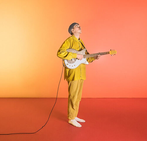 Ainé: “Niente di me” è il nuovo video #TRAKOFTHEDAY