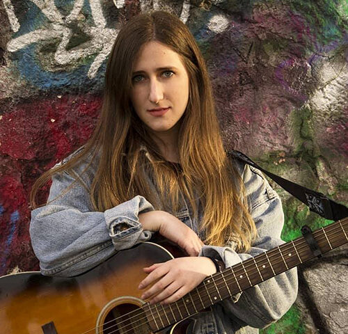 Tullia: “Lola” è il nuovo video #TRAKOFTHENIGHT