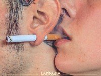 Lapingra, “Amore e soldi”: recensione e streaming