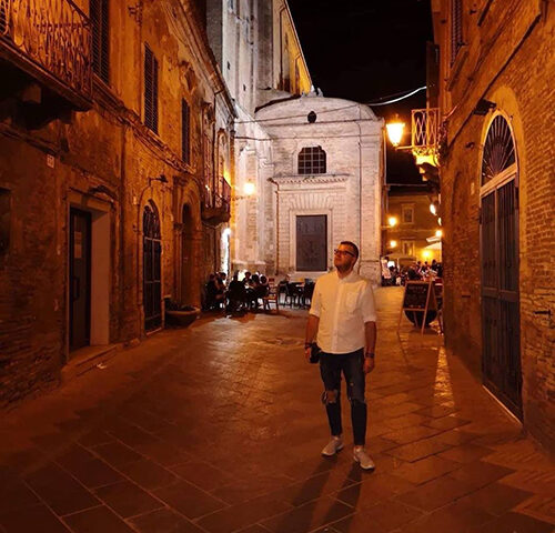 Giò: “Questo amore non c’è” è il nuovo video #trakoftheday