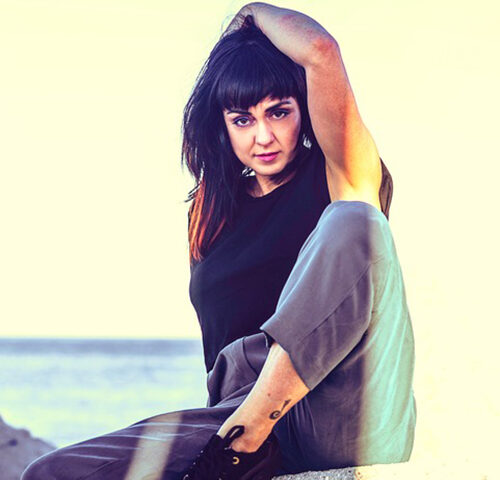 Elena Sanchi: “Pensiero stupendo” è il nuovo singolo