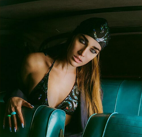 Clara: “Freak” è il nuovo video #trakoftheday