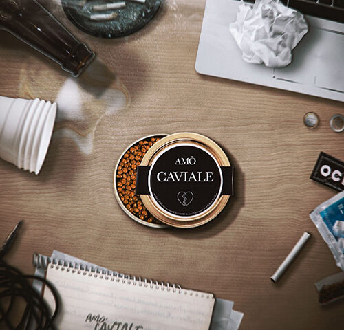 Amò, “Caviale”: la recensione