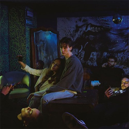 bleu smith: "Offline" è il nuovo video