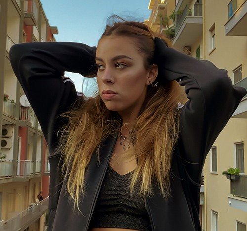 Moanne: "Pavimento" è il nuovo video