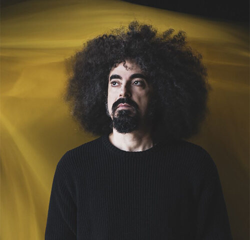 Caparezza: “Exuvia” è il nuovo video #trakofthenight