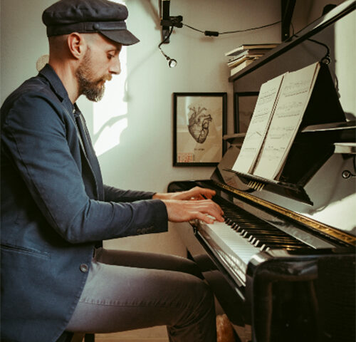 Alberto Vescovi: “Nova” è il nuovo video #trakofthenight