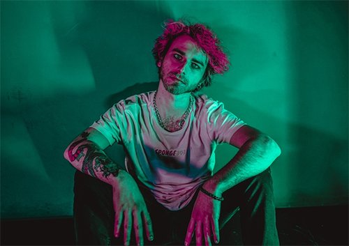 Dheli: “La mia ragazza è punk” è il nuovo video
