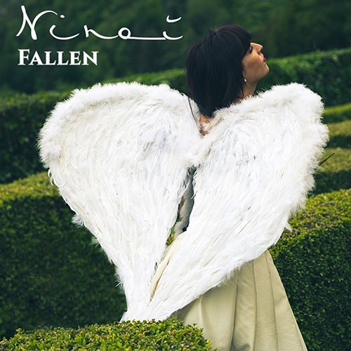 Ninaì: “Fallen” è il nuovo video
