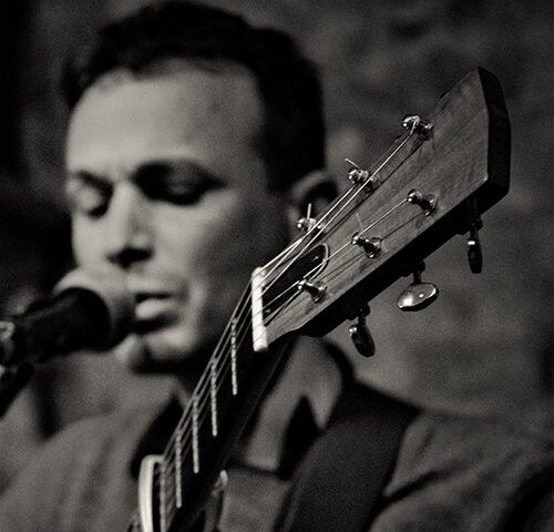Giulio Cantore: “E metti caso” in anteprima su TRAKS