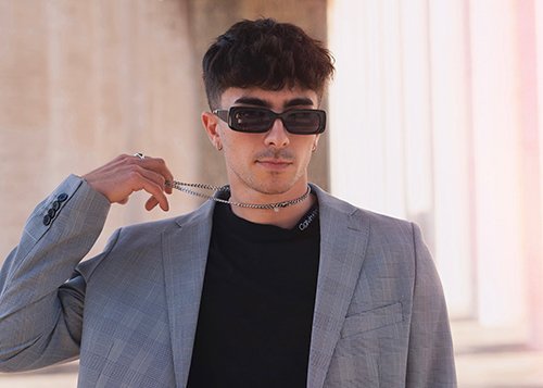 Vincenzo Cairo: “Fuori è caldo” è il nuovo singolo
