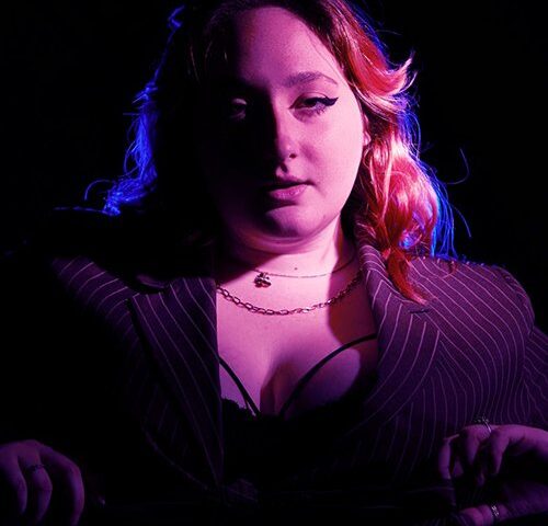 Runa: “Let You In” è il nuovo video