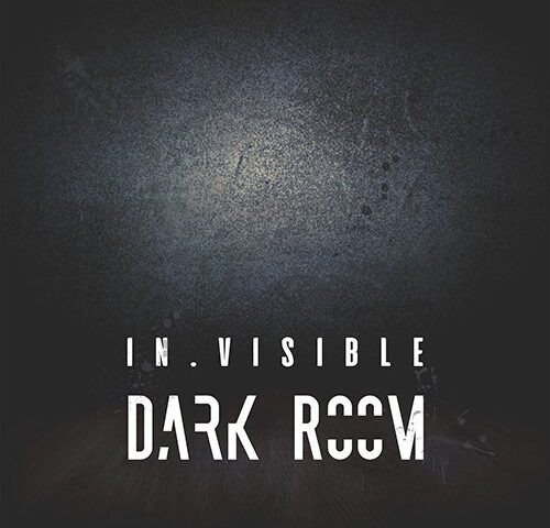 In.Visible: “Dark Room” è il nuovo video