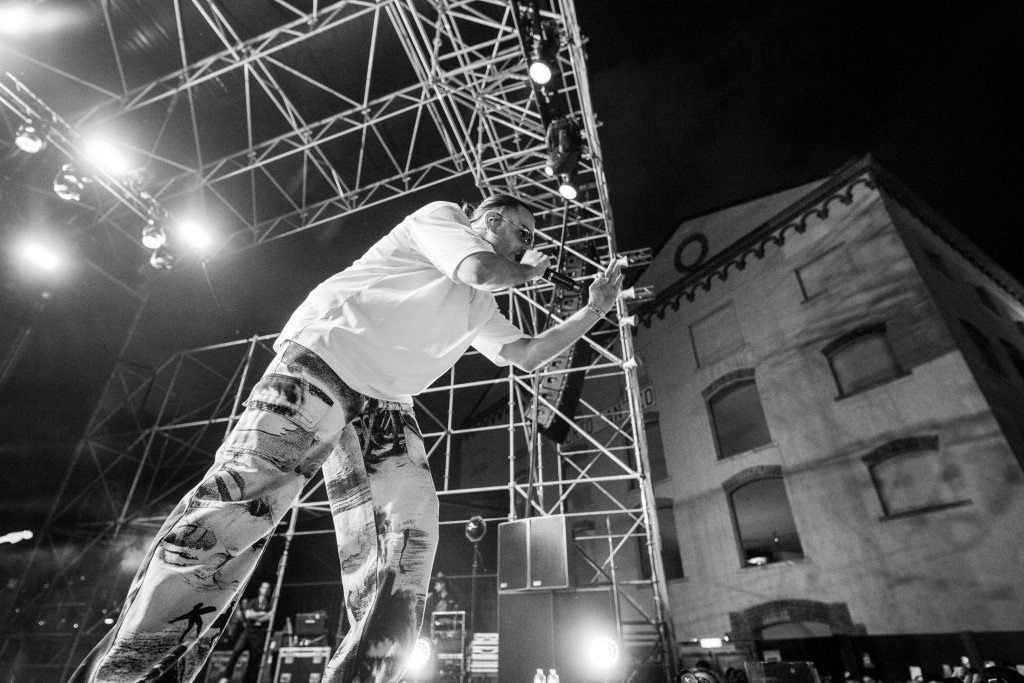 ernia @live in genova