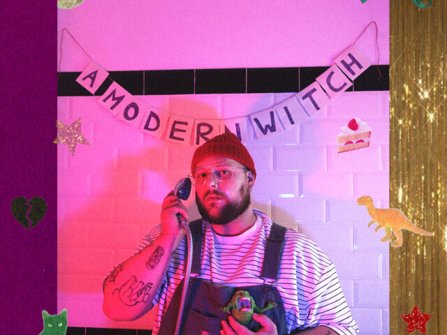 Adult Matters, “A Modern Witch”: la recensione