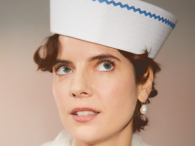 Anna Carol, “Principianti”: la recensione