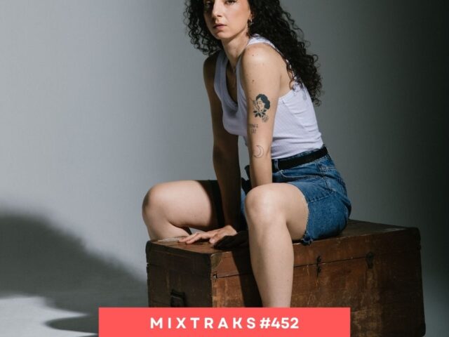 mixtraks #452: la playlist che si domanda come fai a mantenere la pace bombardando