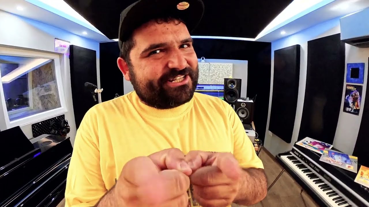 Retrophil: “Tormentone OssesTivo” è il nuovo video