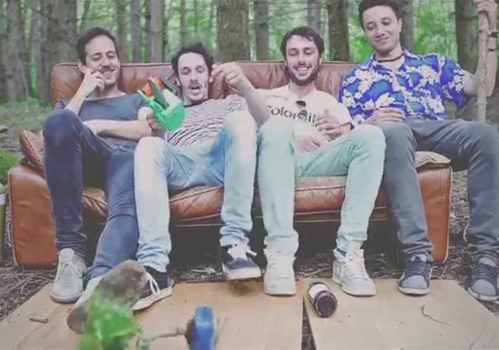 Recensione: I traditori, “Novità”