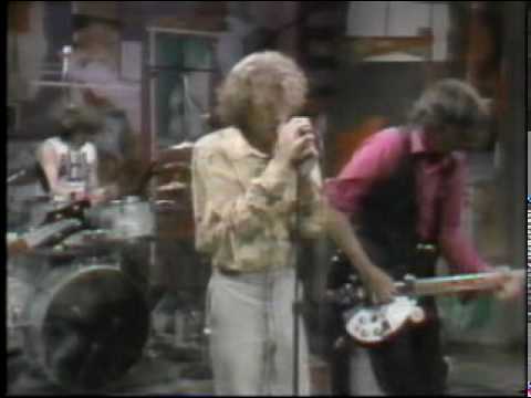 #TraKoftheDay: “Radio Free Europe”, R.E.M.
