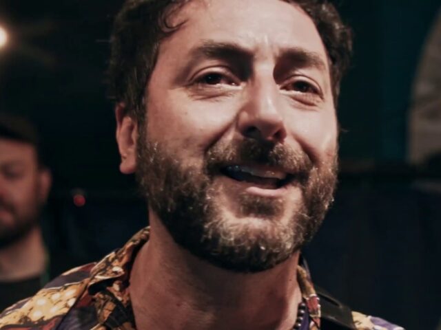 Luca Carocci: “L’insuccesso mi ha dato alla testa” è il nuovo video #trakofthenight