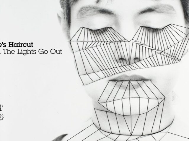 Julie’s Haircut: “Until the Lights Go Out” è il nuovo video #trakoftheday