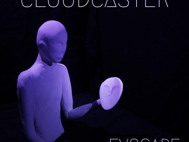 CloudCaster, “Evocare”: la recensione